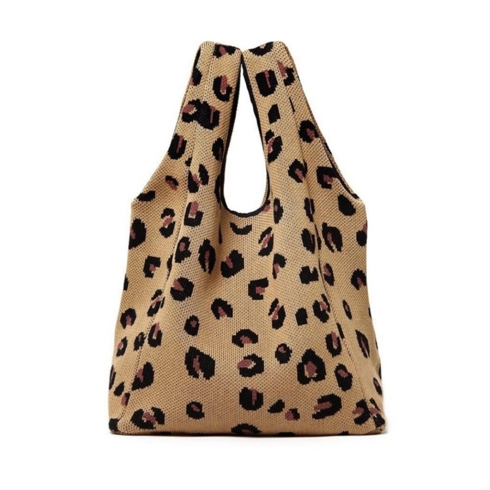 Leopard Print Tote Bag in Tan and Black